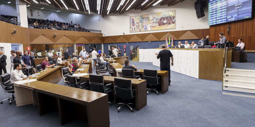 Vereadores no Plenário Amintas de Barros