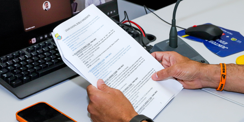 Pauta da reunião em primeiro plano