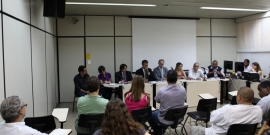 Comerciantes do entorno da Praça da Estação reivindicam maior participação nos grandes eventos realizados ali