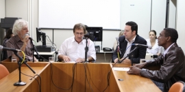 Comissão discutiu projeto que objetiva estimular a construção de teatros em BH. Foto: Mila Milowski