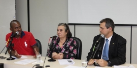 Vereadores Juninho Paim (suplente), Elaine Matozinhos e Sérgio Fernando em reunião da Comissão Especial Lagoa da Pampulha