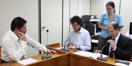Em debate, previsão de recursos e infraestrutura para carnaval 2015. Foto: Mila Milowski/CMBH