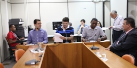 49 proposições estiveram na pauta da Comissão de Legislação e Justiça (Foto: Mila Miloswski)