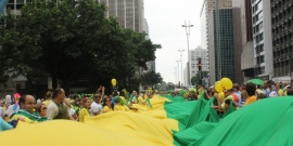 Manifestação contra a corrupção mobilizou diversas cidades do país. Foto: André Tambucci/ Fotos Públicas