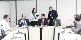 Vereadores compõem Mesa durante reunião