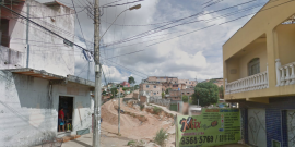 Obra pública abandonada no Jardim Leblon