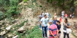 Vereador Edmar Branco e representantes da PBH, Copasa, SLU e Administração Regional Norte, em visita técnica da Comissão de Saúde e Saneamento à Avenida Desembargador Cândido Martins de Oliveira, Bairro Lajedo