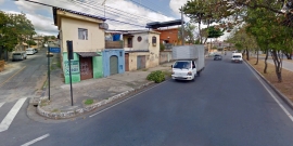 Esquina entre Avenida Bernardo Vasconcelos e Rua Conselheiro Joaquim Caetano