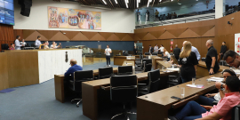 Vereador autor de um dos projetos votados fala durante reunião de Plenário na CMBH