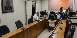 Vereadores reunidos na CMBH para reunião da Comissão de Legislação e Justiça