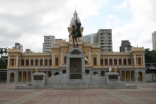 vista da praça da estação