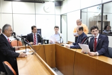 Edson Moreira, Juninho Los Hermanos, Marcelo Aro, Coronel Piccinini e Marcelo Álvaro Antônio na reunião da CLJ