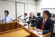 Gilson Reis (PCdoB), Tarcísio Caixeta (PT), Henrique Braga (PSDB) e Jorge Santos (PRB)