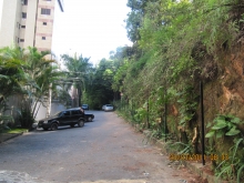 Área verde de 3 mil m2 dará lugar a edifício residencial