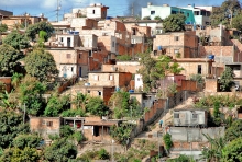 Favelas são beneficiadas por recursos de projeto