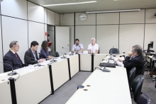 Audiência debateu construção de estacionamentos subterrâneos em BH. Foto: Mila Milowski