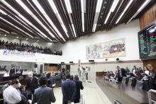 Plenário aprovou reajuste aos auditores e procuradores municipais. Foto: Mila Milowski