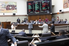 Plenário mantém veto à criação da Semana Municipal das Regionais
