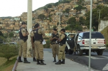 PM monta operação no Aglomerado para coibir conflitos entre traficantes (Imagem: Plantão Policial MG)