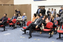 Reunião plenária de segunda-feira (06/02)