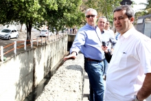 Representantes da Câmara Municipal, Regional Venda Nova e comunidade em visita técnica a bacias e afluentes do Córrego Vilarinho
