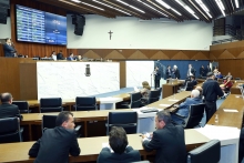 104ª reunião ordinária do Plenário, em 6 de dezembro de 2018