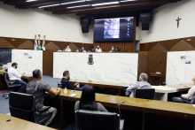 vereadores se reúnem para discutir abertura de academias, quadras e escolas de futebol 